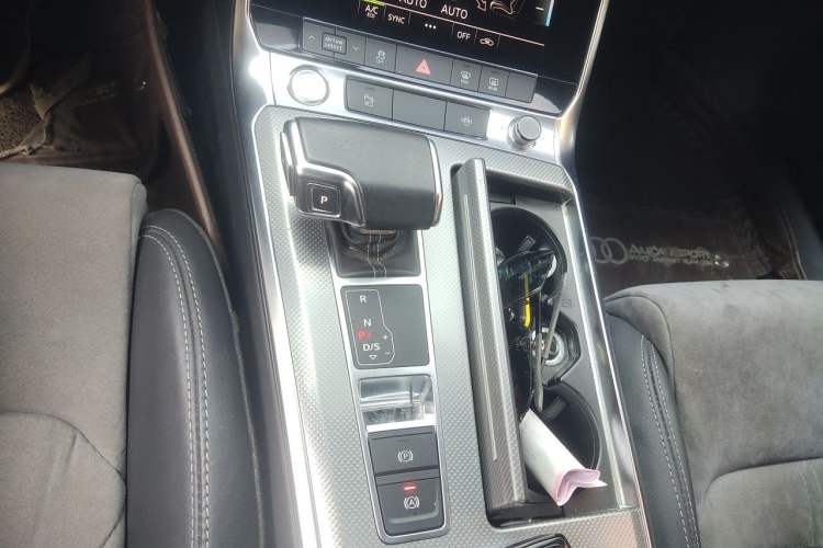 Used Audi A6L 2020 45 TFSI Prestige Dynamic Edition Gear Lever