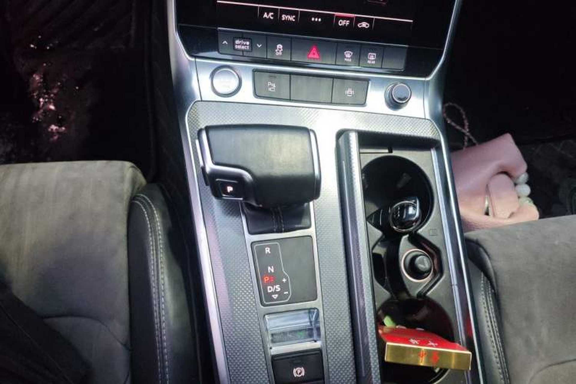 Used Audi A6L 2020 40 TFSI Luxury Dynamic Edition Gear Lever