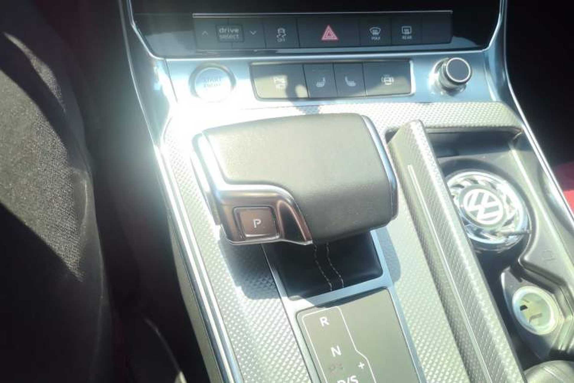 Used Audi A6L 2020 40 TFSI Luxury Dynamic Edition Gear Lever