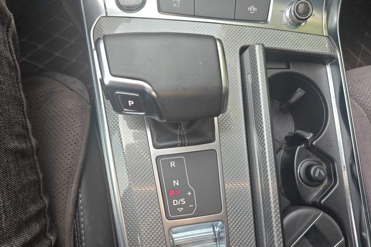 Used Audi A6L 2020 45 TFSI quattro Prestige Dynamic Edition Gear Lever