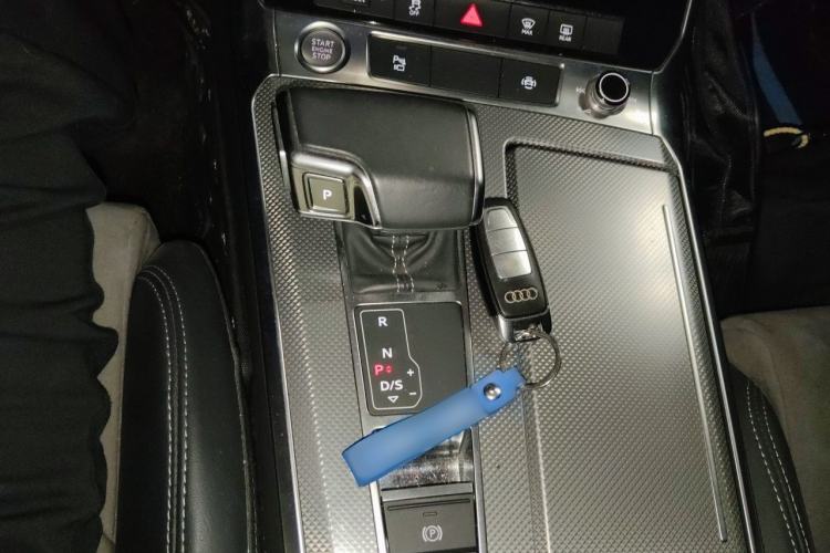 Used Audi A6L 2020 40 TFSI Luxury Dynamic Edition Gear Lever