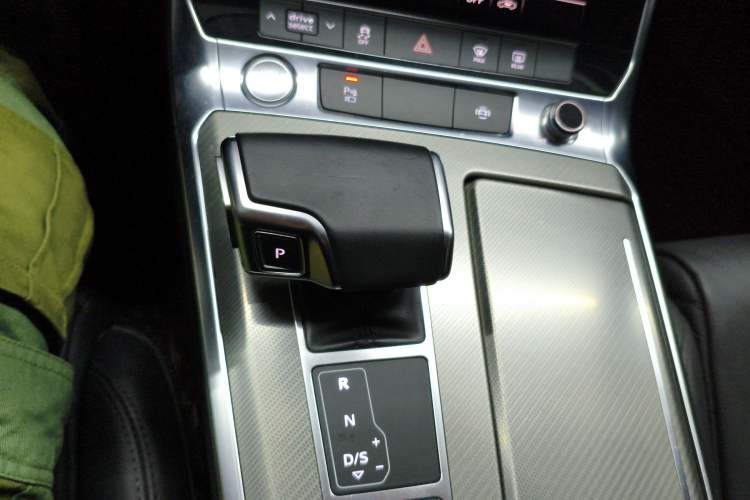 Used Audi A6L 2020 45 TFSI Prestige Elegant Edition Gear Lever