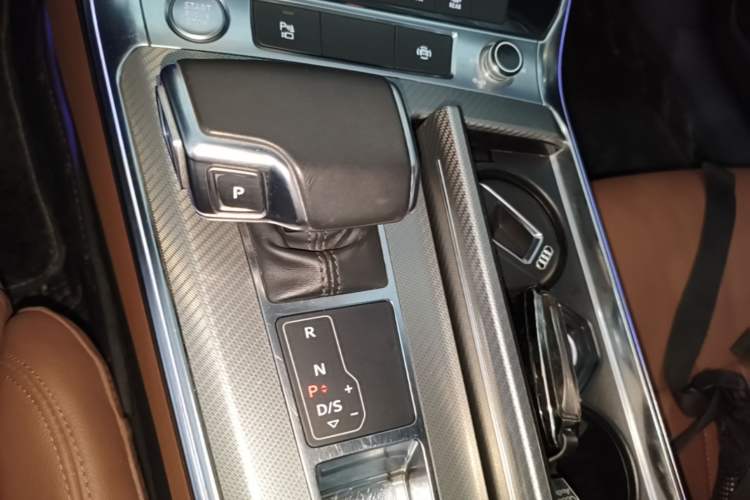 Used Audi A6L 2020 45 TFSI Prestige Elegant Edition Gear Lever