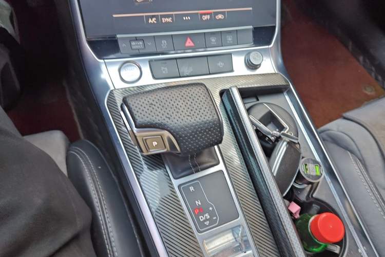 Used Audi A6L 2020 40 TFSI Luxury Dynamic Edition Gear Lever
