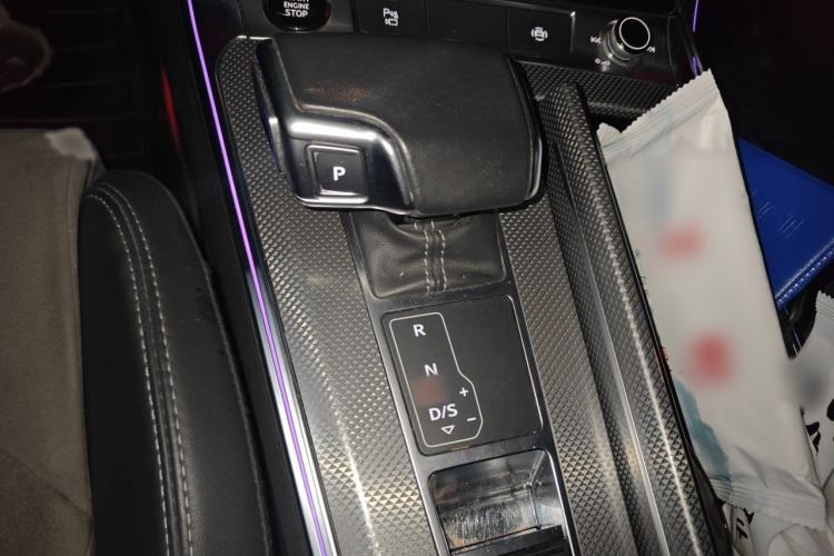 Used Audi A6L 2020 45 TFSI Prestige Dynamic Edition Gear Lever