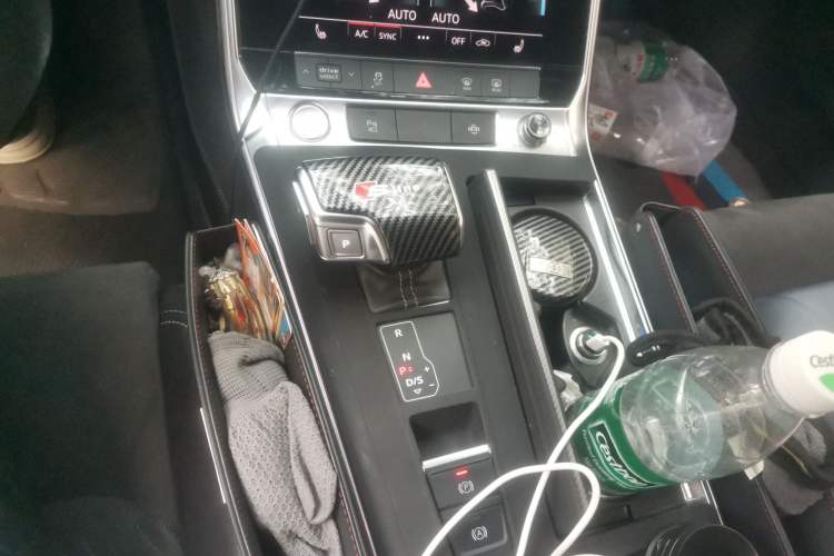Used Audi A6L 2020 55 TFSI quattro Flagship Dynamic Edition Gear Lever