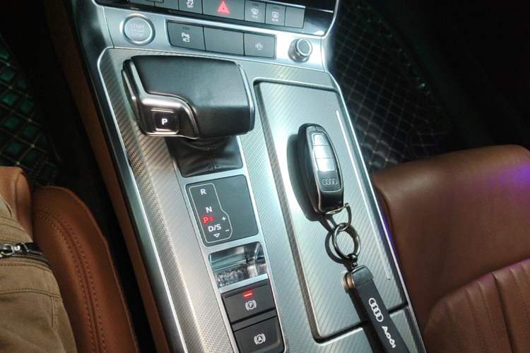 Used Audi A6L 2020 40 TFSI Luxury Prestige Edition Gear Lever