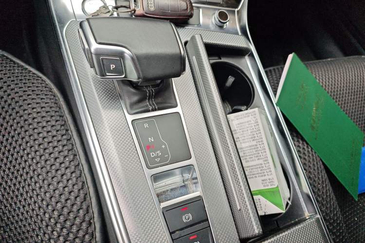 Used Audi A6L 2020 45 TFSI Prestige Dynamic Edition Gear Lever