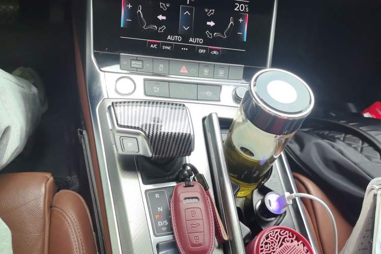 Used Audi A6L 2020 40 TFSI Luxury Prestige Edition Gear Lever