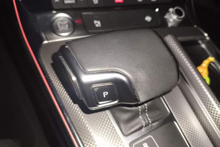 Used Audi A6L 2020 55 TFSI quattro Prestige Dynamic Edition Gear Lever