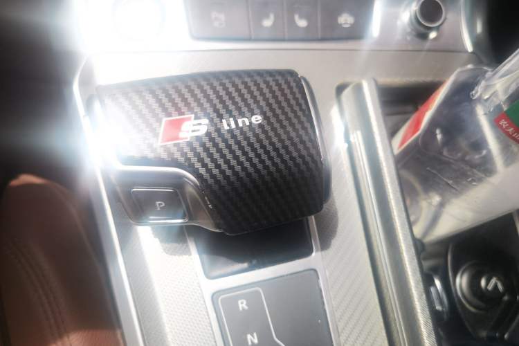 Used Audi A6L 2020 40 TFSI Luxury Prestige Edition Gear Lever