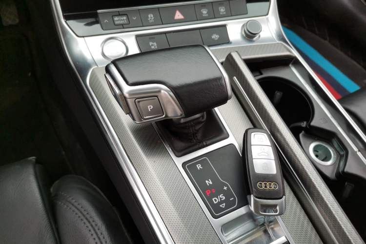 Used Audi A6L 2020 45 TFSI Prestige Elegant Edition Gear Lever
