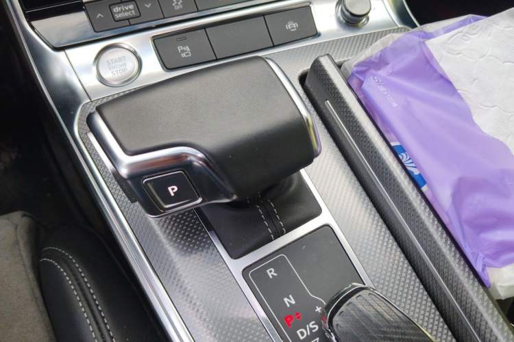 Used Audi A6L 2020 45 TFSI Prestige Dynamic Edition Gear Lever