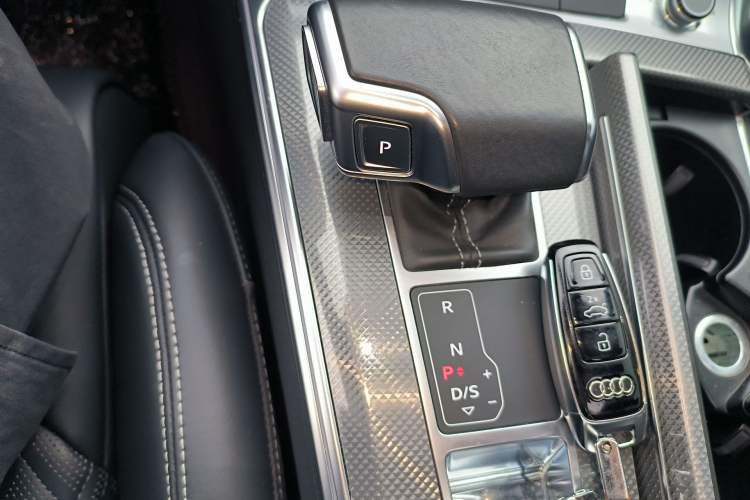 Used Audi A6L 2020 45 TFSI Prestige Dynamic Edition Gear Lever