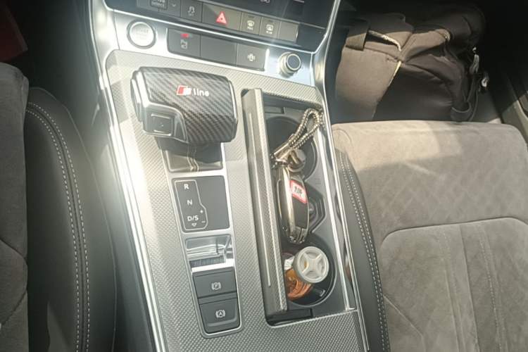 Used Audi A6L 2020 45 TFSI Prestige Dynamic Edition Gear Lever