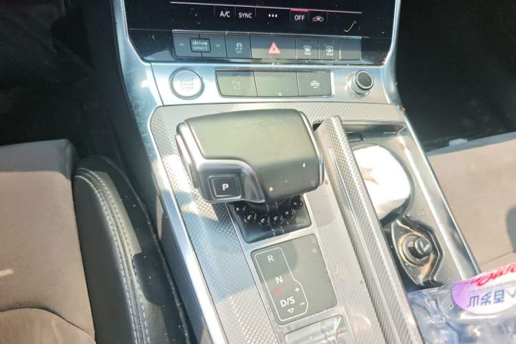 Used Audi A6L 2020 40 TFSI Luxury Dynamic Edition Gear Lever