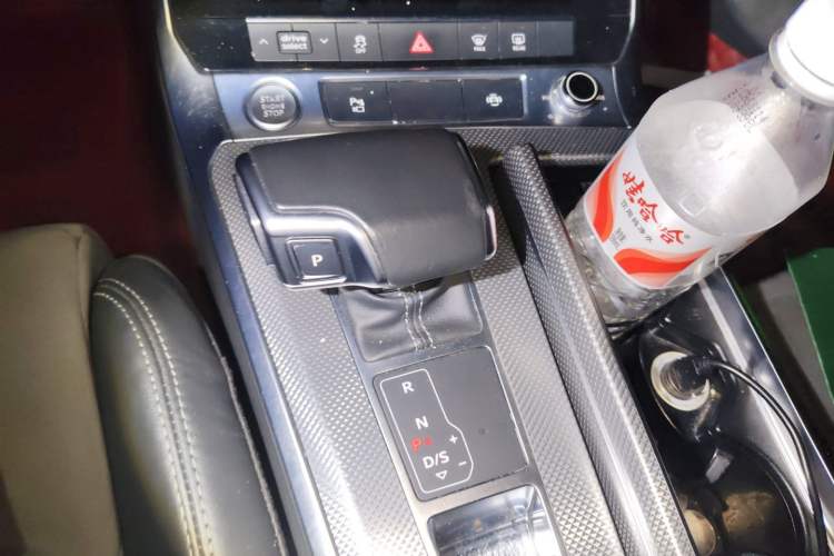 Used Audi A6L 2020 40 TFSI Luxury Dynamic Edition Gear Lever