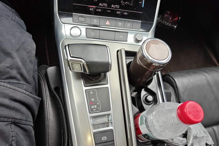 Used Audi A6L 2020 40 TFSI Luxury Prestige Edition Gear Lever