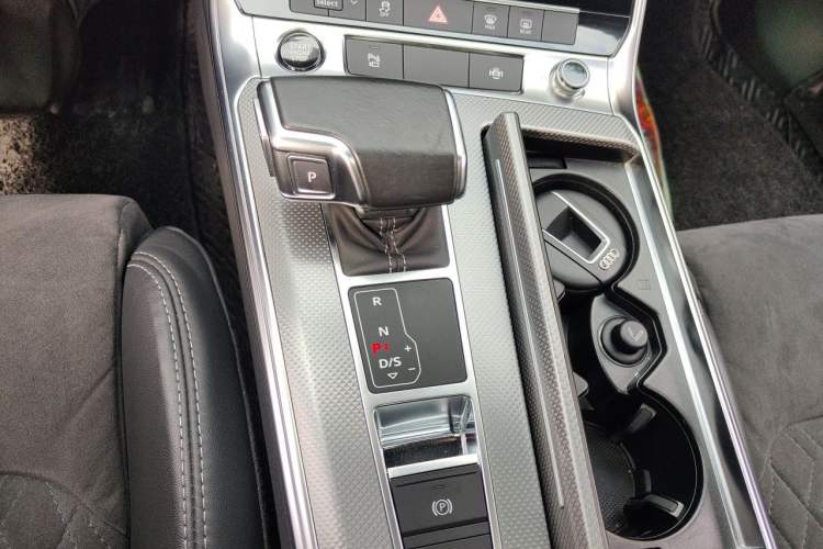 Used Audi A6L 2020 45 TFSI Prestige Dynamic Edition Gear Lever