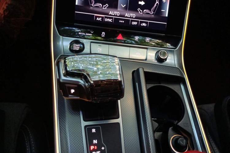Used Audi A6L 2020 40 TFSI Luxury Dynamic Edition Gear Lever