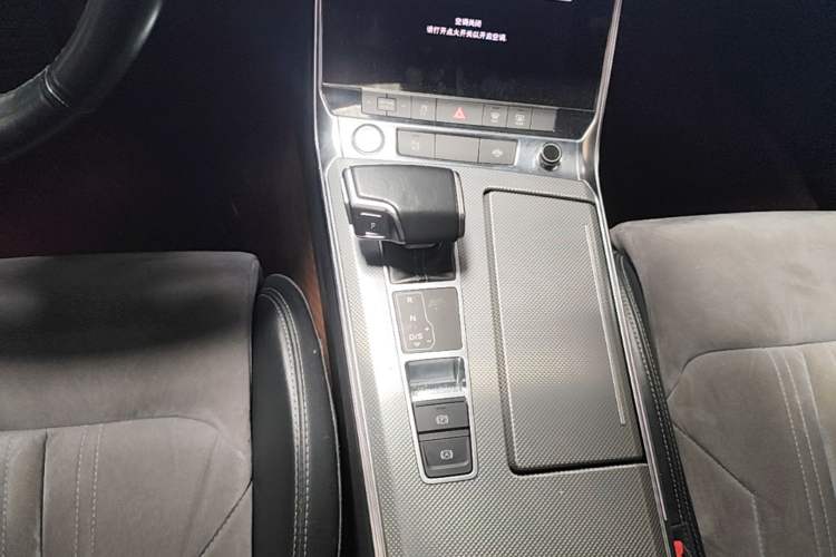 Used Audi A6L 2020 45 TFSI Prestige Dynamic Edition Gear Lever
