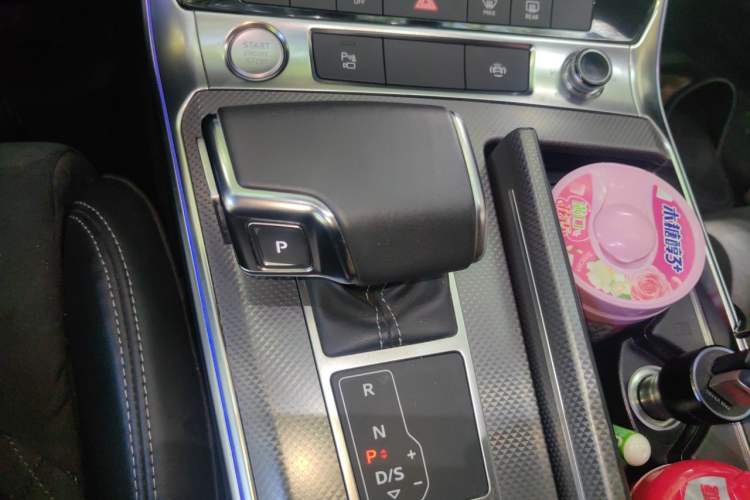 Used Audi A6L 2020 55 TFSI quattro Prestige Dynamic Edition Gear Lever