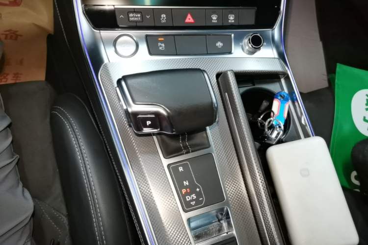 Used Audi A6L 2020 55 TFSI quattro Prestige Dynamic Edition Gear Lever