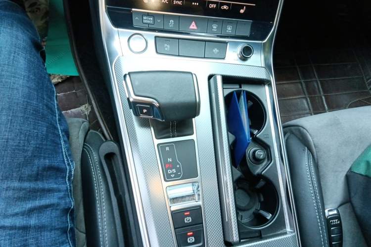 Used Audi A6L 2020 45 TFSI Prestige Dynamic Edition Gear Lever