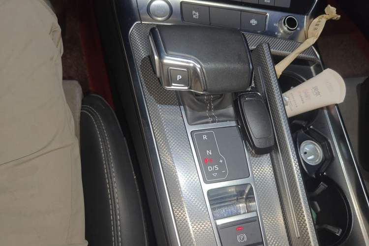 Used Audi A6L 2020 45 TFSI Prestige Dynamic Edition Gear Lever