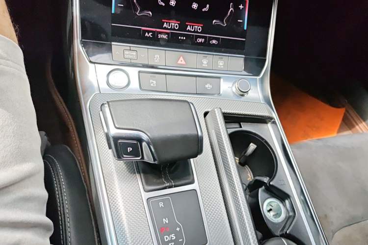 Used Audi A6L 2020 45 TFSI Prestige Dynamic Edition Gear Lever
