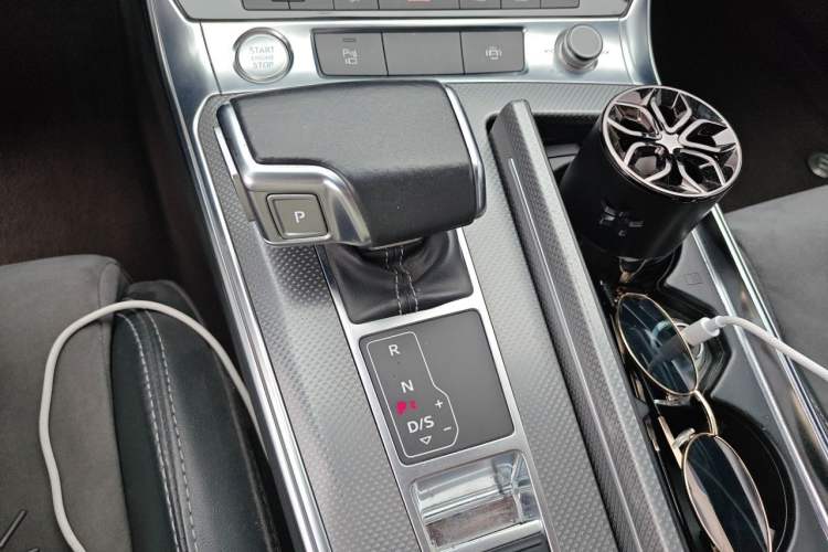 Used Audi A6L 2020 45 TFSI Prestige Dynamic Edition Gear Lever