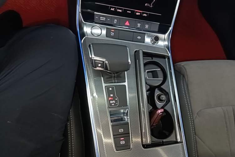 Used Audi A6L 2020 45 TFSI quattro Prestige Dynamic Edition Gear Lever