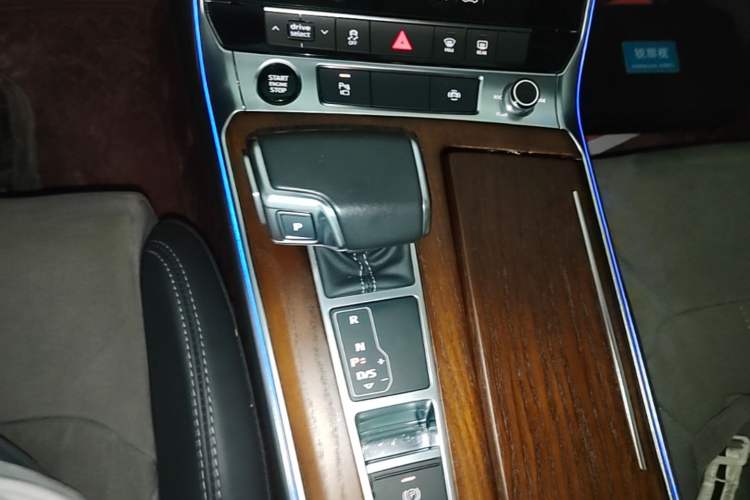 Used Audi A6L 2020 45 TFSI Prestige Dynamic Edition Gear Lever