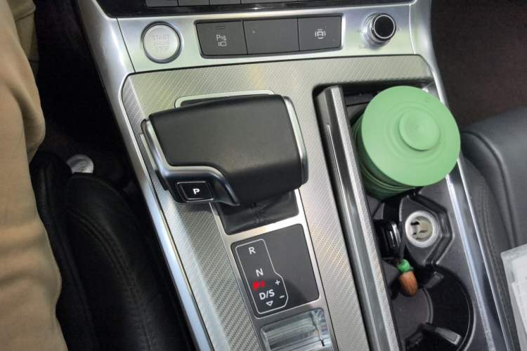 Used Audi A6L 2020 45 TFSI quattro Prestige Elegant Edition Gear Lever