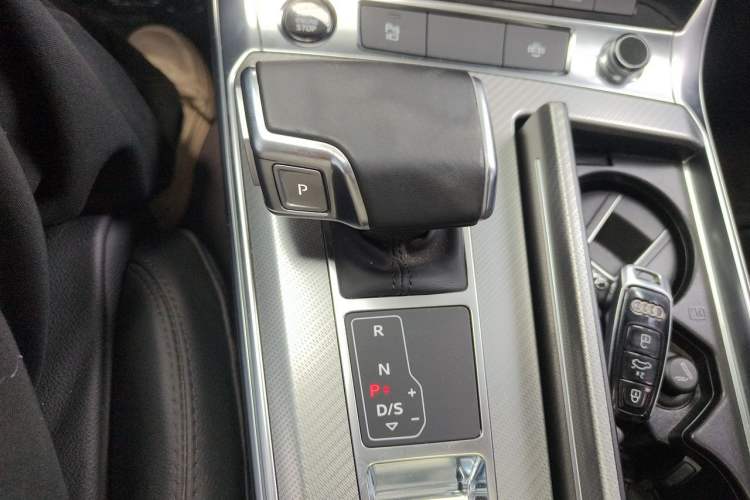 Used Audi A6L 2020 45 TFSI Prestige Elegant Edition Gear Lever
