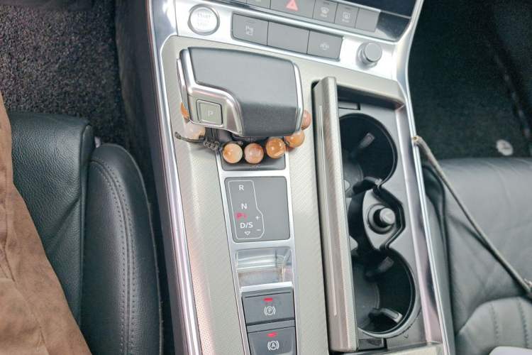 Used Audi A6L 2020 45 TFSI Prestige Elegant Edition Gear Lever