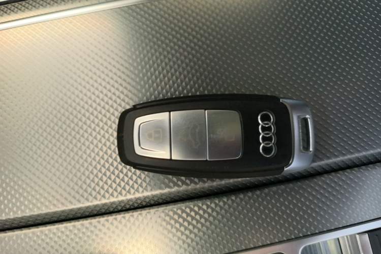 Used Audi A6L 2020 40 TFSI Luxury Dynamic Edition Interior 1