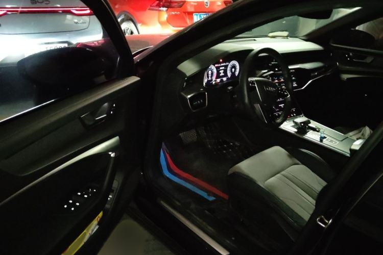 Used Audi A6L 2020 40 TFSI Luxury Dynamic Edition Interior 3