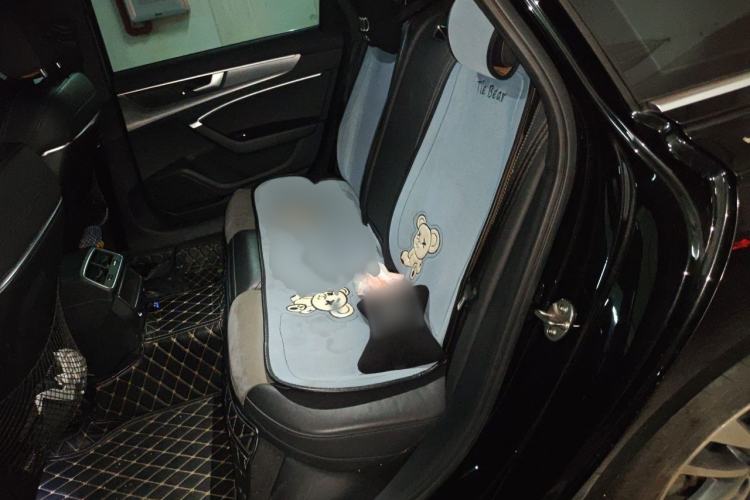 Used Audi A6L 2020 40 TFSI Luxury Dynamic Edition Interior 4