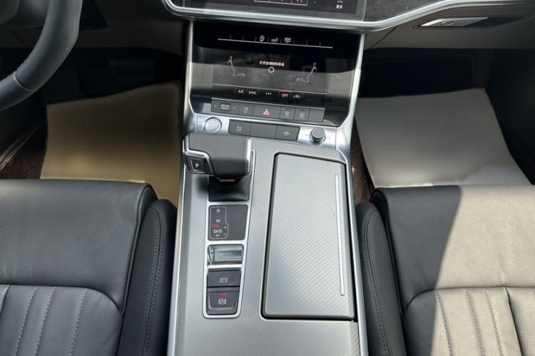 Used Audi A6L 2020 40 TFSI Luxury Prestige Edition Interior 4