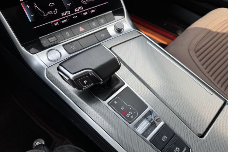 Used Audi A6L 2020 40 TFSI Luxury Prestige Edition Interior 4