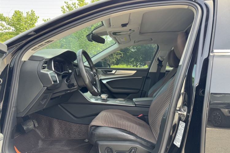 Used Audi A6L 2020 40 TFSI Luxury Prestige Edition Interior 5
