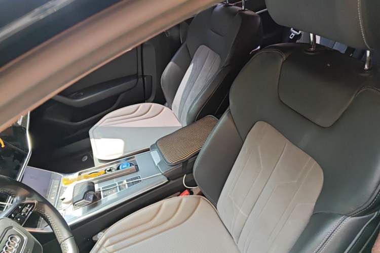Used Audi A6L 2020 40 TFSI Luxury Dynamic Edition Left Front Seat