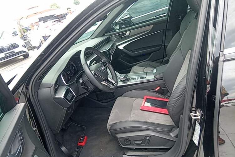 Used Audi A6L 2020 40 TFSI Luxury Dynamic Edition Left Front Seat