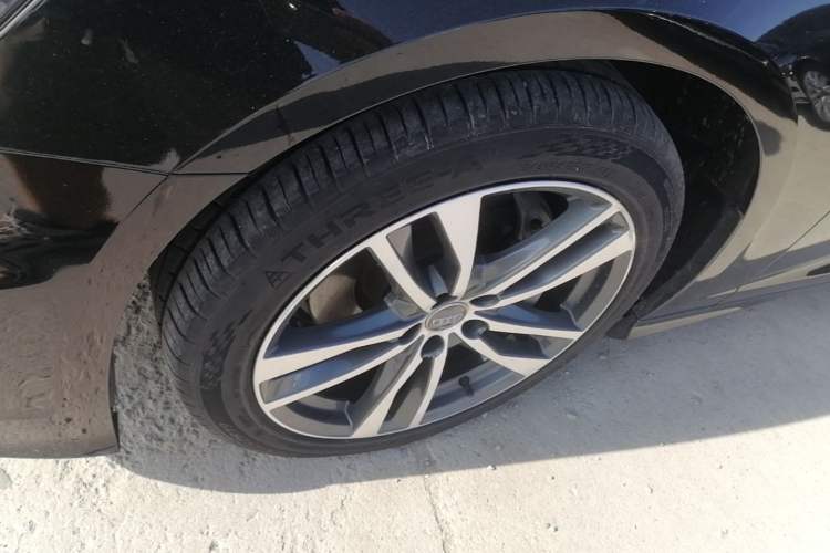 Used Audi A6L 2020 40 TFSI Luxury Dynamic Edition Left Front Wheel Hub