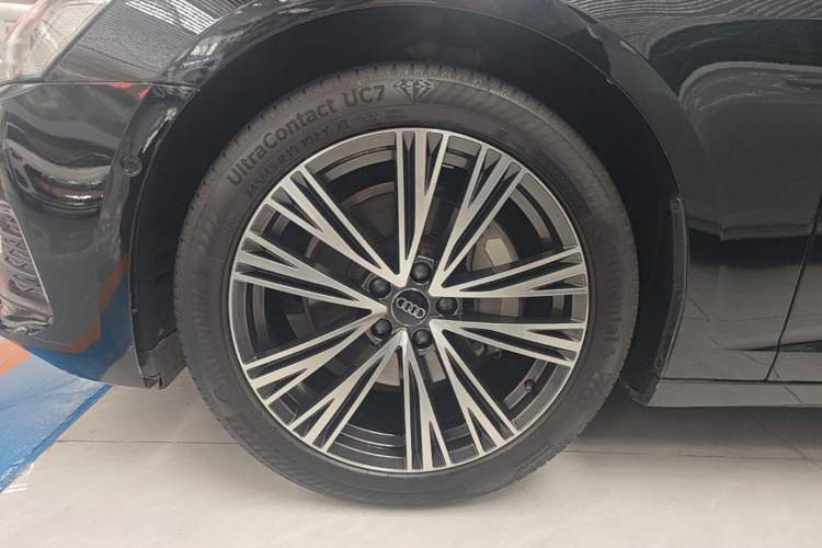 Used Audi A6L 2020 45 TFSI quattro Prestige Elegant Edition Left Front Wheel Hub