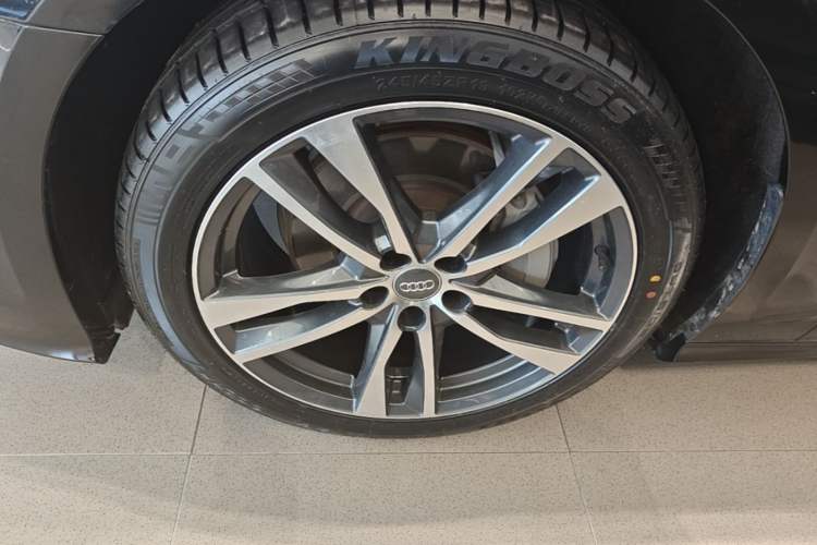 Used Audi A6L 2020 40 TFSI Luxury Dynamic Edition Left Front Wheel Hub
