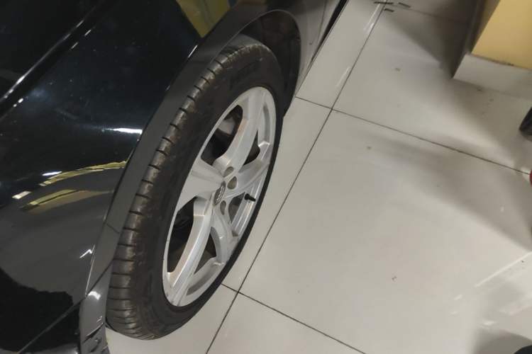Used Audi A6L 2020 55 TFSI quattro Prestige Edition Left Front Wheel Hub