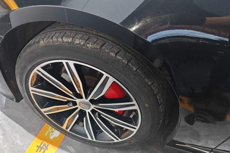 Used Audi A6L 2020 45 TFSI Prestige Dynamic Edition Left Front Wheel Hub