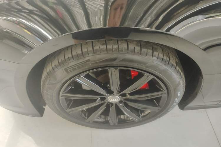 Used Audi A6L 2020 45 TFSI Prestige Dynamic Edition Left Front Wheel Hub